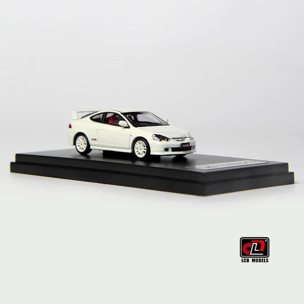 LCD Models 1/64 Honda Integra DC5 Type R White