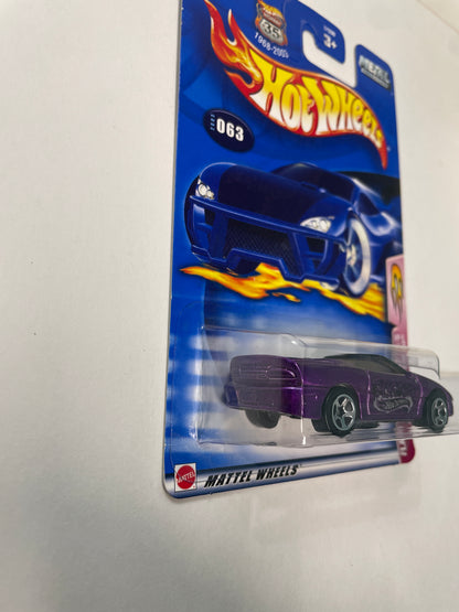 Hot Wheels 1/64 ‘95 Camaro Purple