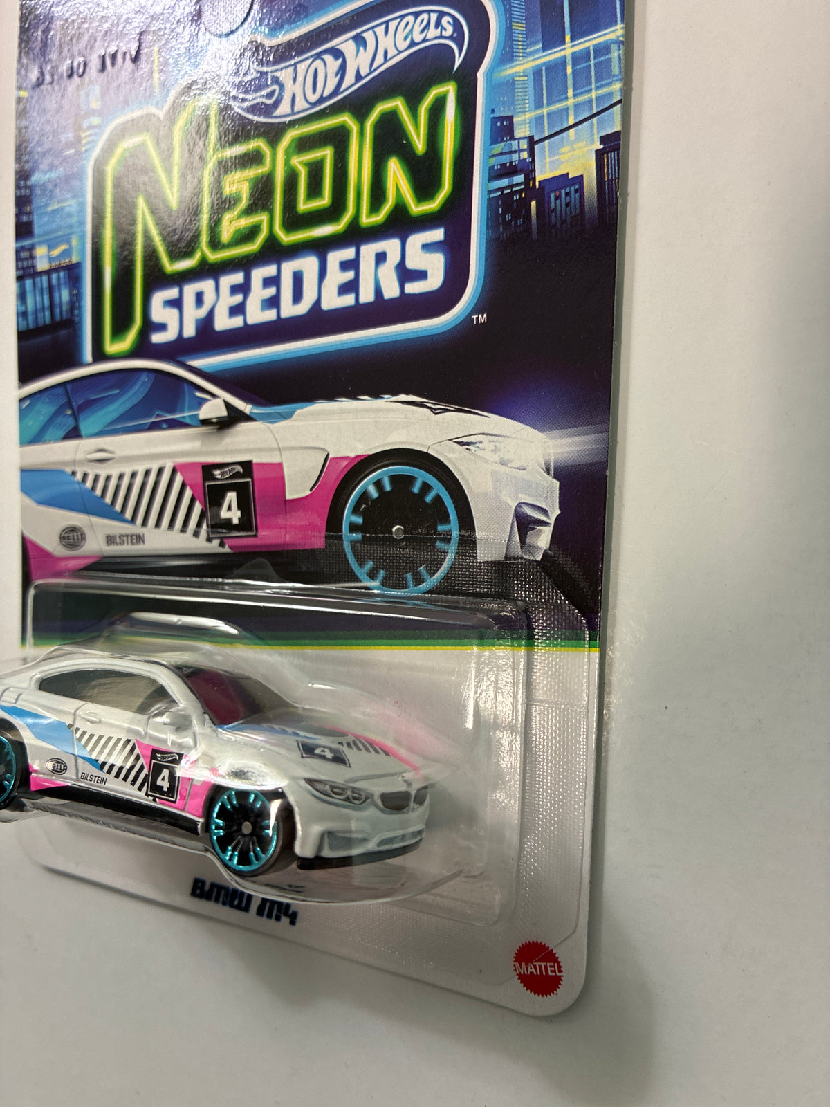 Hot Wheels 1/64 Neon Speeders BMW M4 White & Pink - JKY02