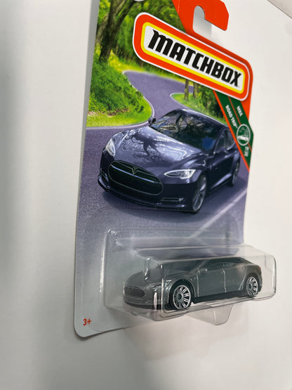 Matchbox 1/64 Road Trip Tesla Model S Silver