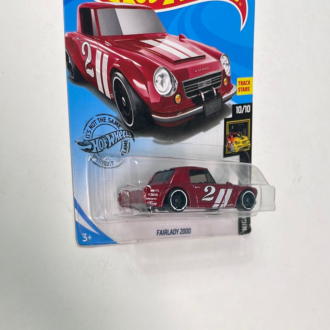 Hot Wheels 1/64 Datsun Fairlady 2000 Red - Damaged Card