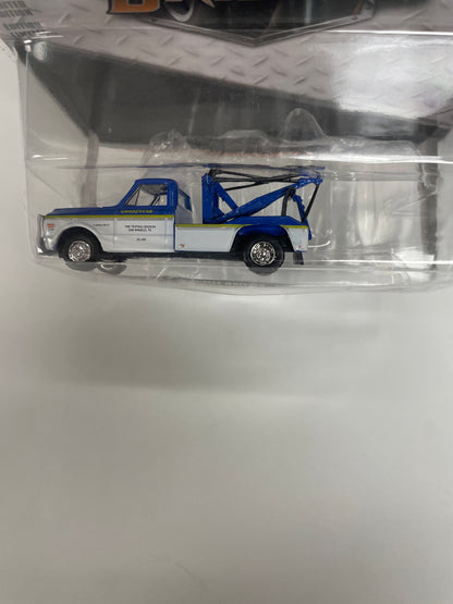 Greenlight 1/64 Dually Drivers 1972 Chevrolet C-30 Dually Wrecker - Goodyear Tire Testing Division Blue
