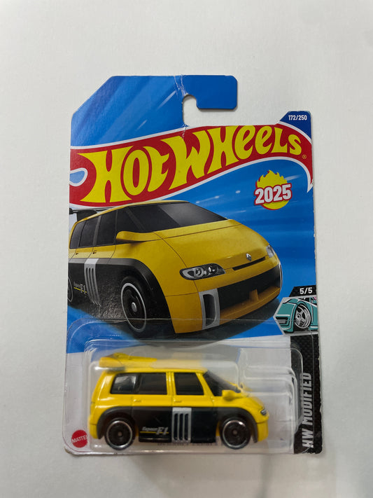 Hot Wheels 1/64 Renault Espace F1 Yellow - Damaged Box