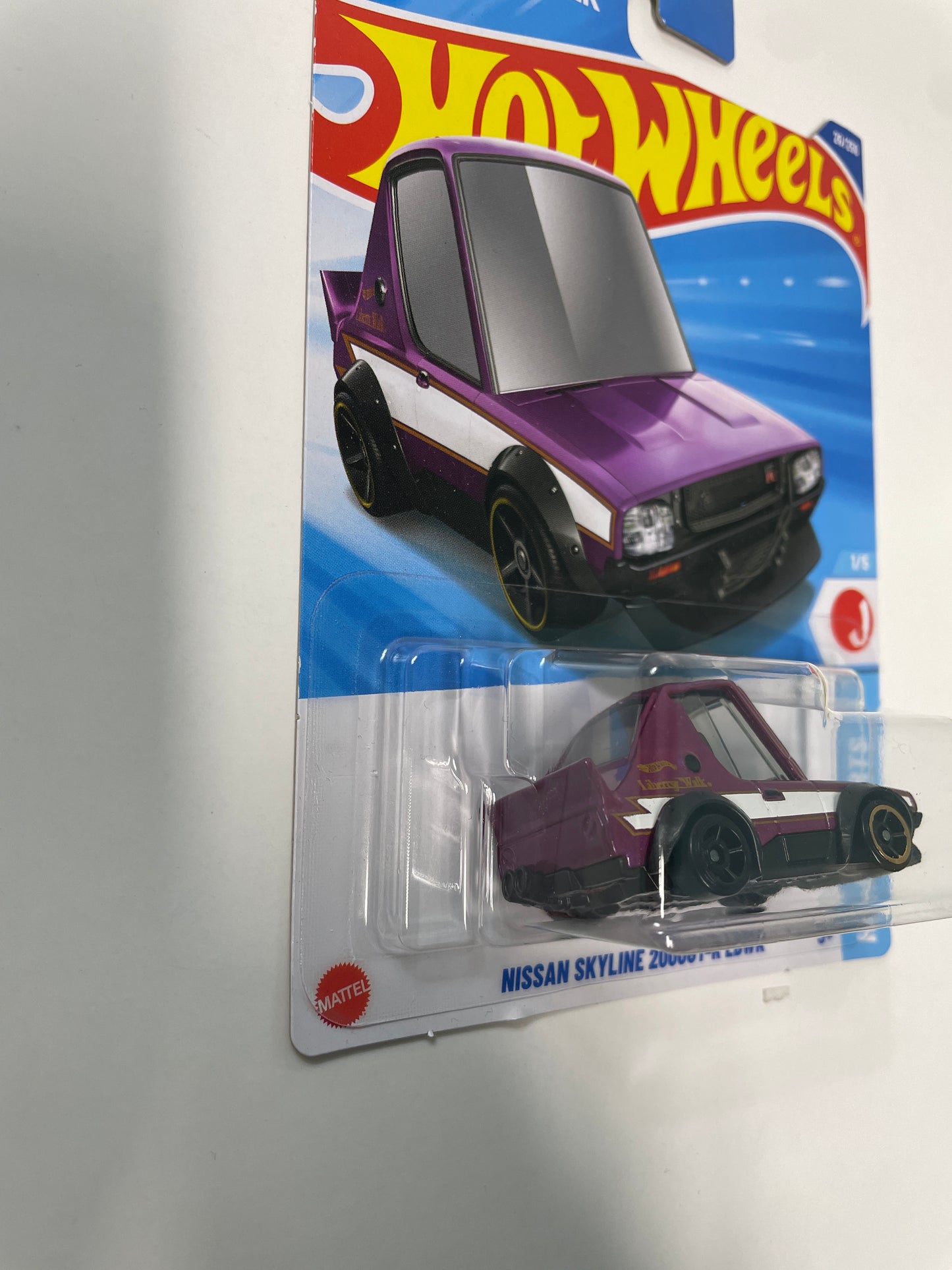 Hot Wheels 1/64 Nissan Skyline 2000GT-R LBWK Purple - Error (Read description)