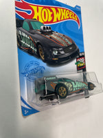 Hot Wheels 1/64 Treasure Hunt Ford Mustang Funny Car - Damaged Box