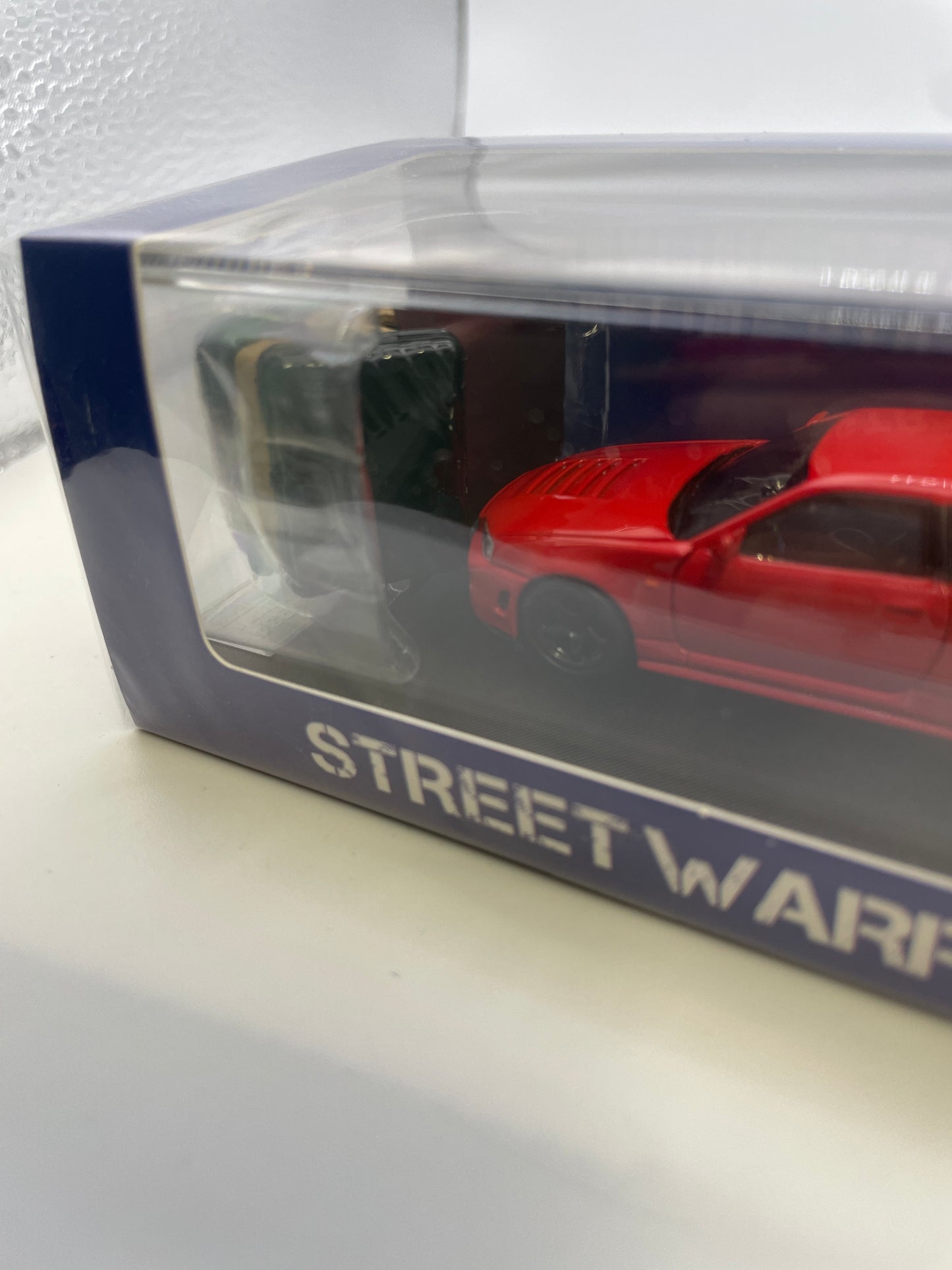 Street Warrior 1/64 Nissan Skyline GT-R BNR34 Camper w/ Tent Red