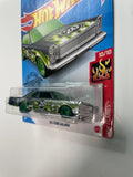 Hot Wheels 1/64 Super Treasure Hunt ‘65 Ford Galaxie Black & Green