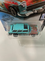 Hot Wheels 1/64 Classic ‘55 Nomad Speed Shop Blue