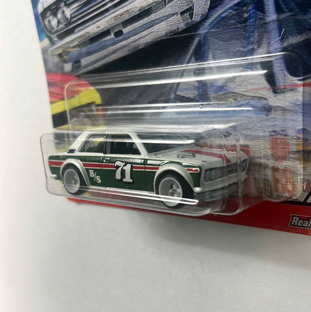Hot Wheels Car Culture Door Slammers ‘71 Datsun 510 Green - Damaged Box