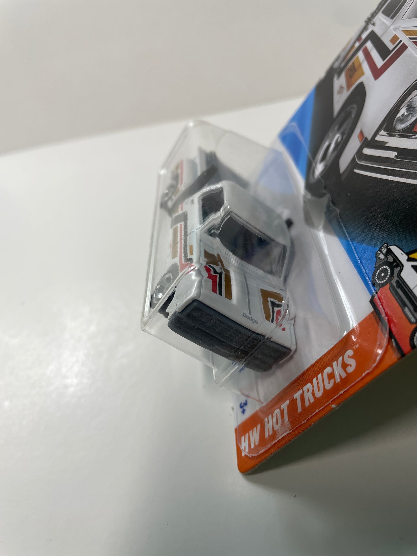 Hot Wheels 1/64 1978 Dodge Li’L Red Express Truck White