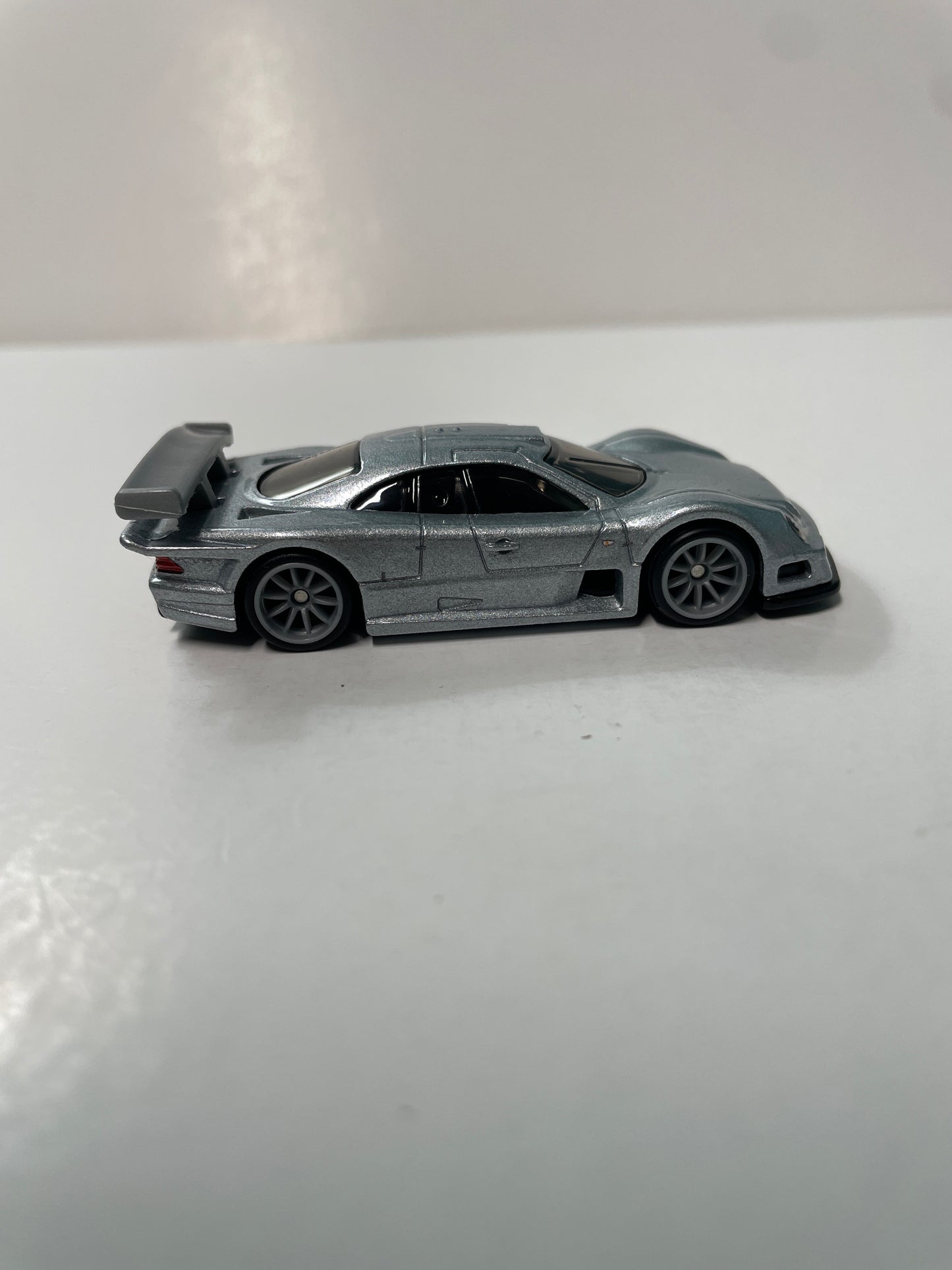*Loose* Hot Wheels 1/64 Premium Car Culture Box Set Le Man Holy Trinity 1997 Mercedes-Benz CLK-GTR Silver