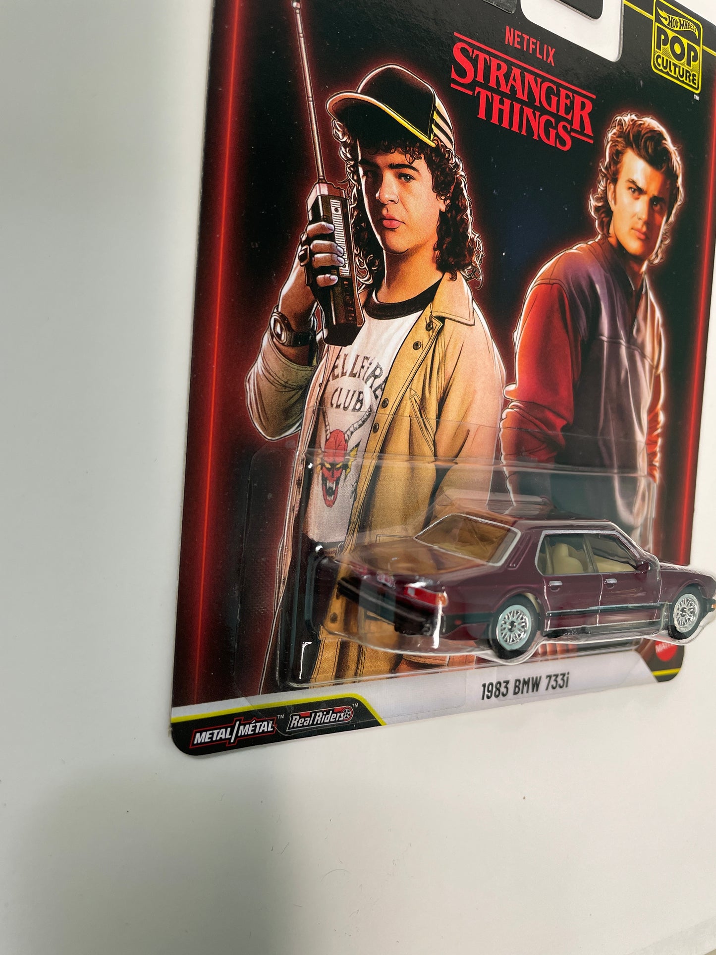 Hot Wheels 1/64 Pop Culture Stranger Things 1983 BMW 733i Red - JHW81 - Damaged Box