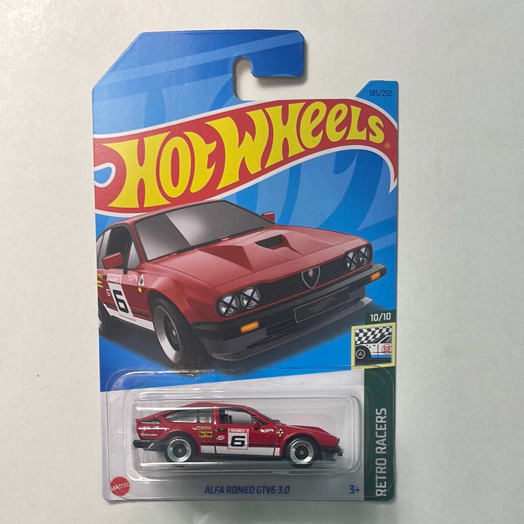 Hot Wheels 1/64 Alfa Romeo GTV6 3.0 Red