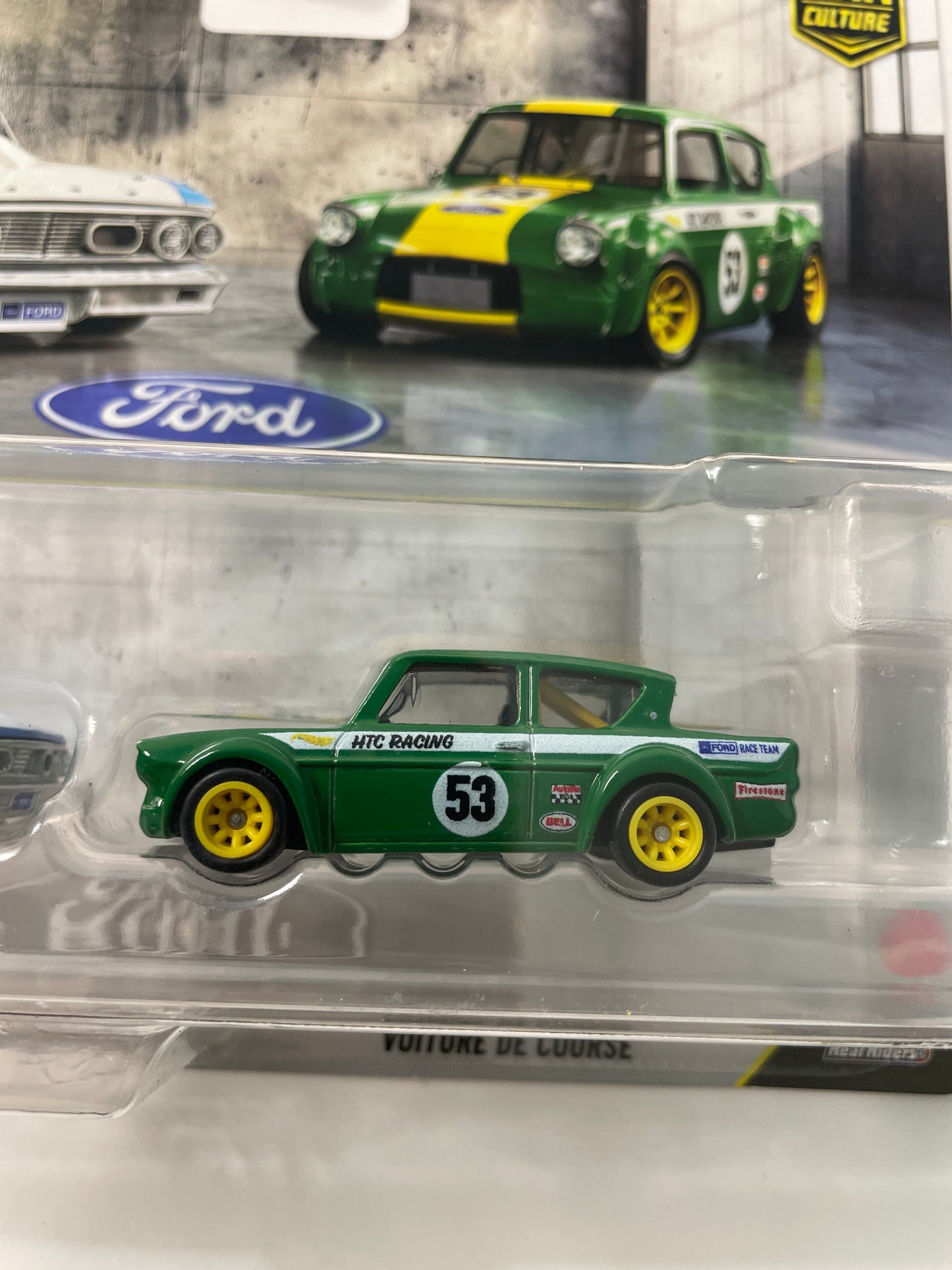 Hot Wheels 1/64 Premium Car Culture 2 Pack Ford Custom/ Personnalisé ‘64 Galaxie 500 Blue & ‘67 Ford Anglia Racer Voiture de Course Green - JHW50