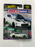 Hot Wheels 1/64 Car Culture Race Day 2018 Bentley Continental GT3 White & Green