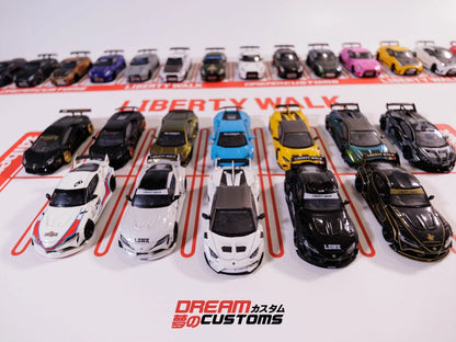 Dream Customs 1/64 Liberty Walk Desktop Diorama (Crimson Red)