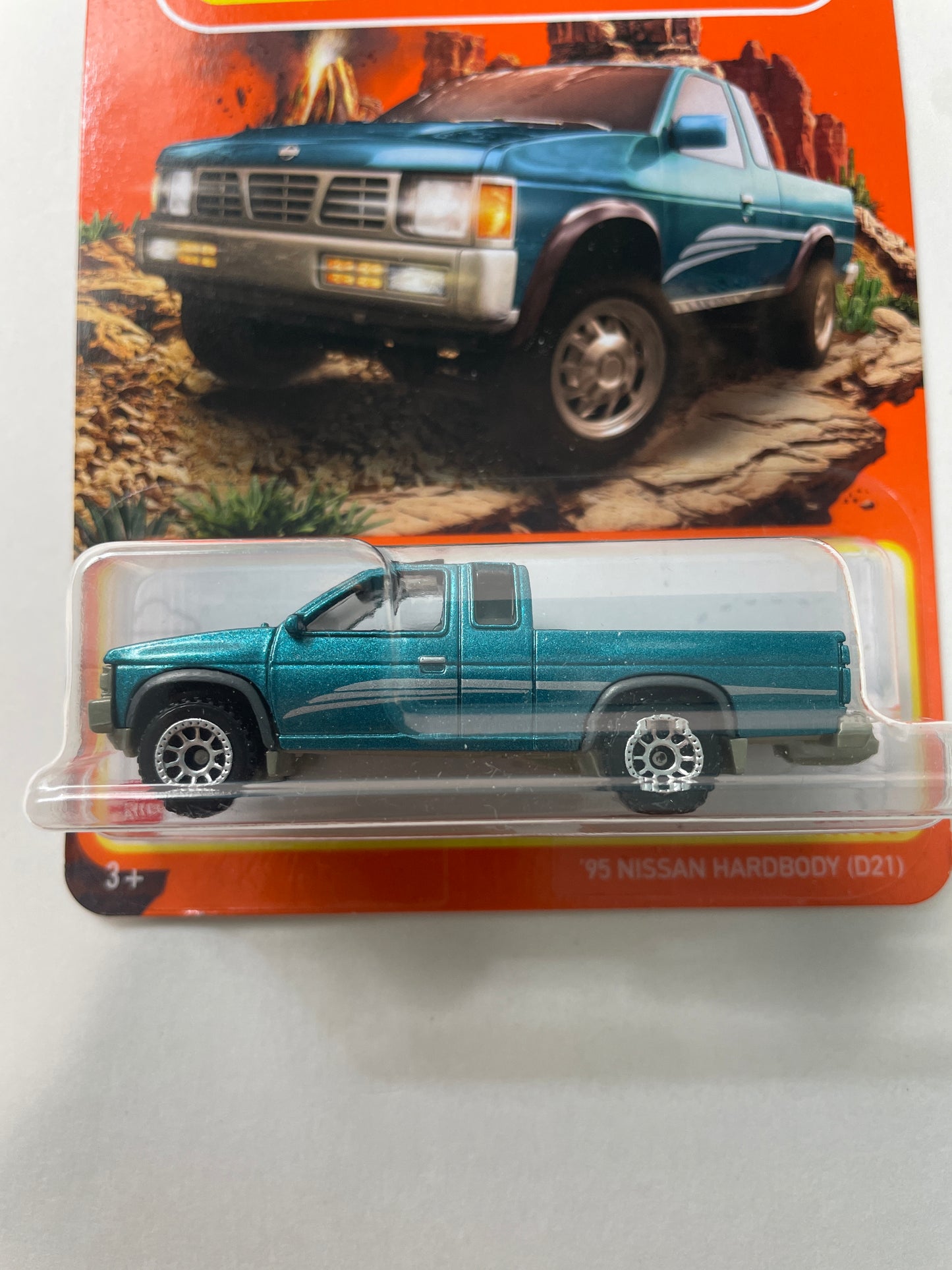 Matchbox 1/64 ‘95 Nissan Hardbody D21 Teal