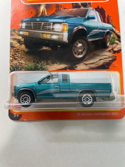 Matchbox 1/64 ‘95 Nissan Hardbody D21 Teal