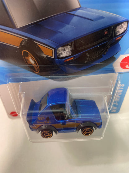 Hot Wheels 1/64 Nissan Skyline 2000GT-R LBWK Blue