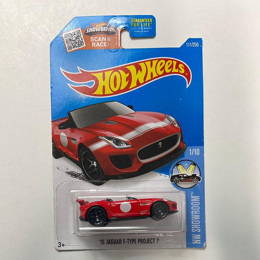 Hot Wheels 1/64 ‘15 Jaguar F-Type Project 7 Red - Damaged Card