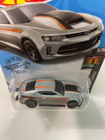 Hot Wheels 1/64 ‘18 Copo Camaro SS Silver - Damaged Card