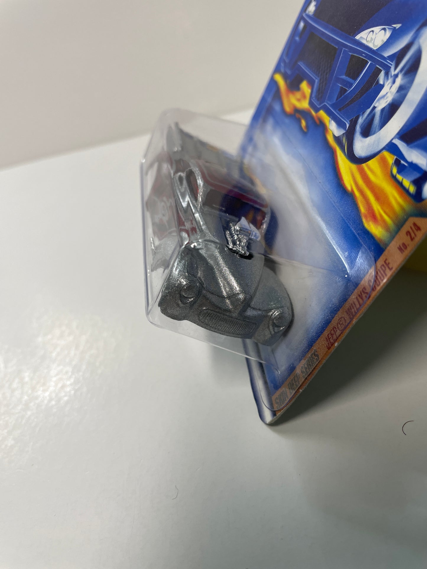 Hot Wheels 1/64 Jeep Willys Coupe Silver - Damaged Box