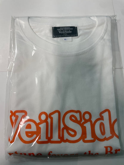 Mini GT 1/64 2026 Tokyo Auto Salon Nissan Skyline GT-R (R32) VeilSide Combat C-1 Gold Chrome & XL T-Shirt - MGT00988-BL - Damaged Car (Read description)