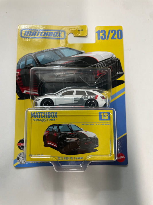 Matchbox Collectors 1/64 2023 Audi RS 6 Avant White - JTC66
