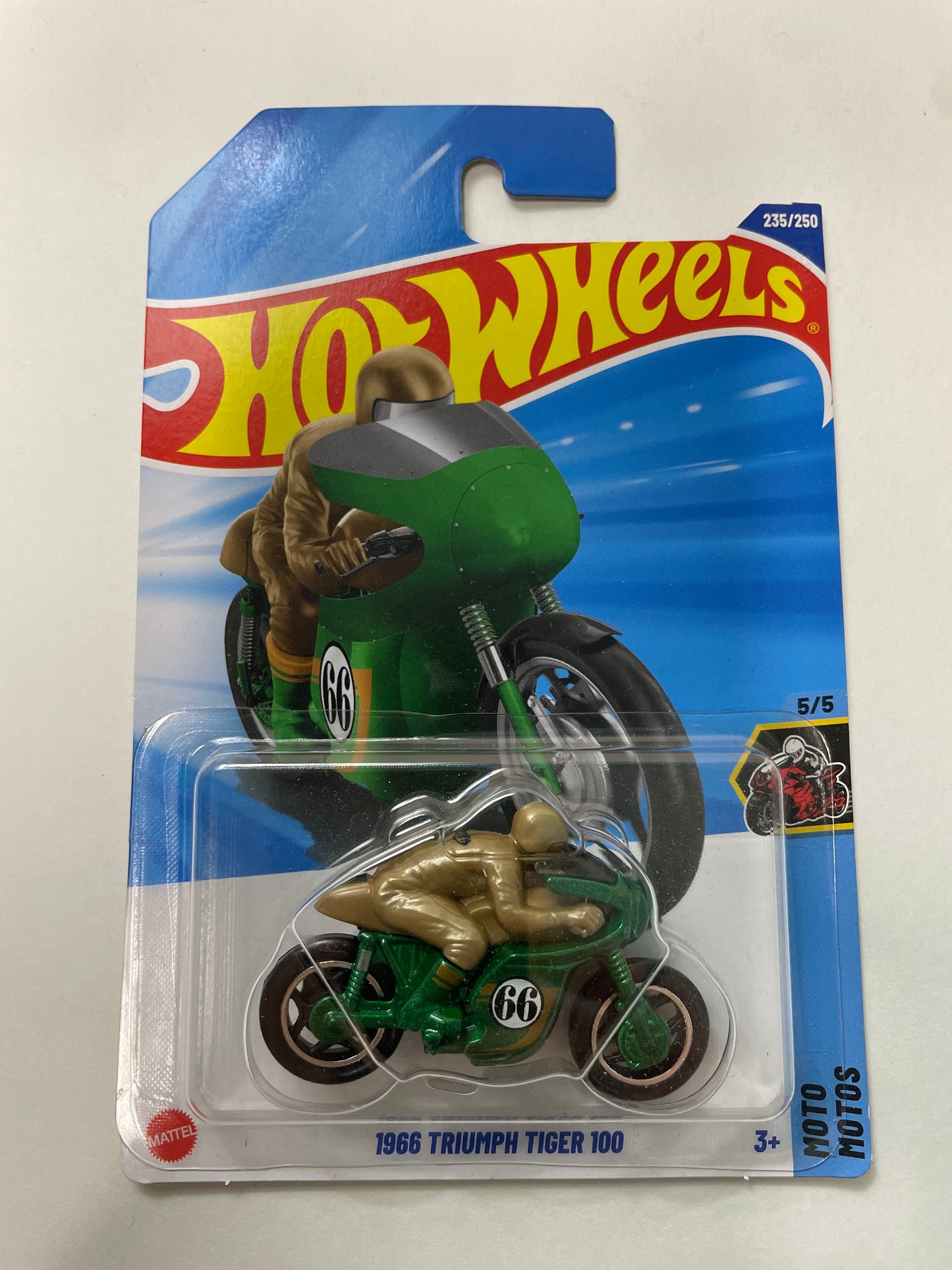Hot Wheels 1/64 Treasure Hunt 1966 Triumph Tiger 100 Green - Damaged Box