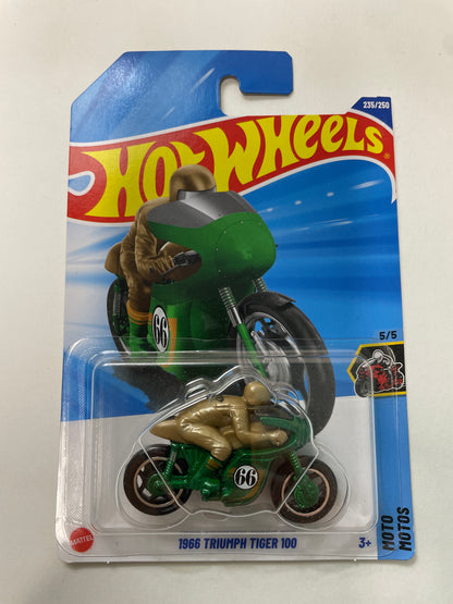 Hot Wheels 1/64 Treasure Hunt 1966 Triumph Tiger 100 Green - Damaged Box