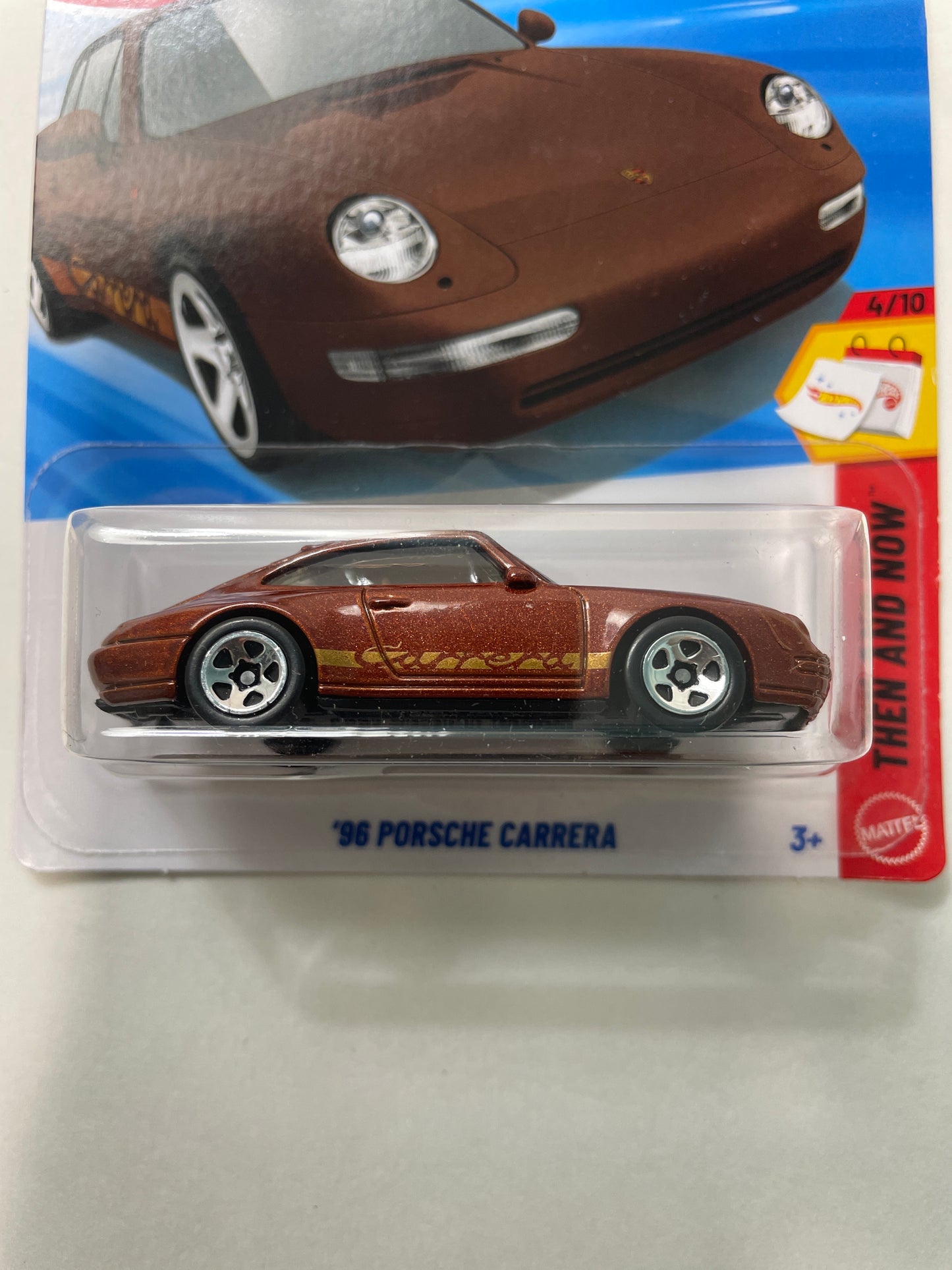 Hot Wheels 1/64 ‘96 Porsche Carrera Brown - Damaged Box