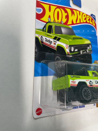 Hot Wheels 1/64 ‘70 Dodge Power Wagon Green
