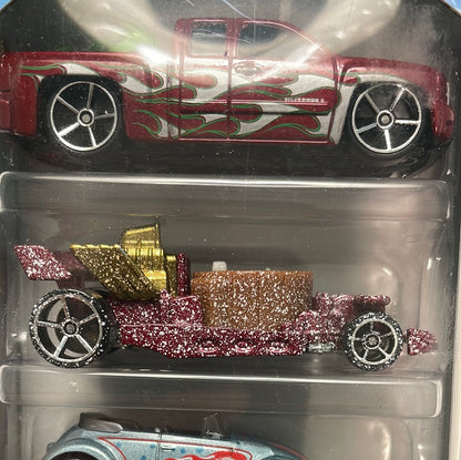 Hot Wheels 1/64 Target Exclusive Multi-Pack Holiday Hot Rods ( Chevy Silverado, Hot Tub & Volkswagen Beetle)