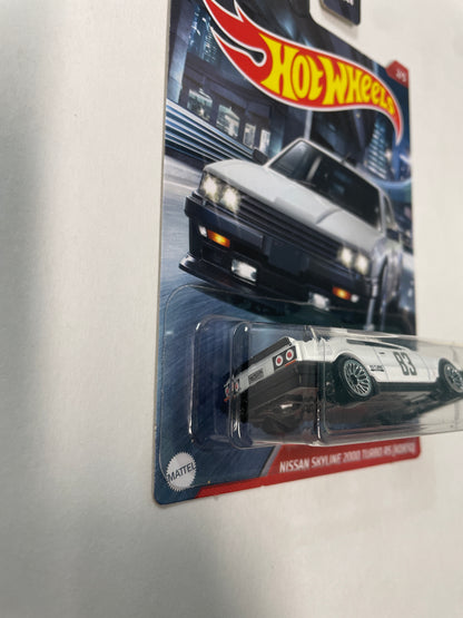 Hot Wheels 1/64 Nissan Skyline 2000 Turbo RS KDR30 White - Damaged Box