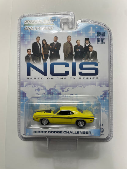 Greenlight 1/64 Hollywood NCIS Gibb’s Dodge Challenger Yellow - 44620-D - Damaged Box