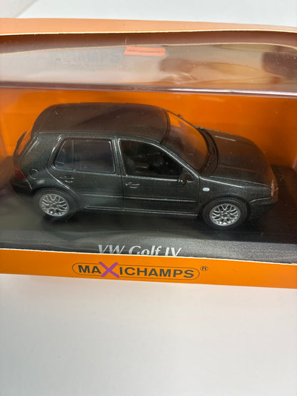 Minichamps 1/43 Volkswagen Golf IV 1999 Grey Metallic - 940 056060