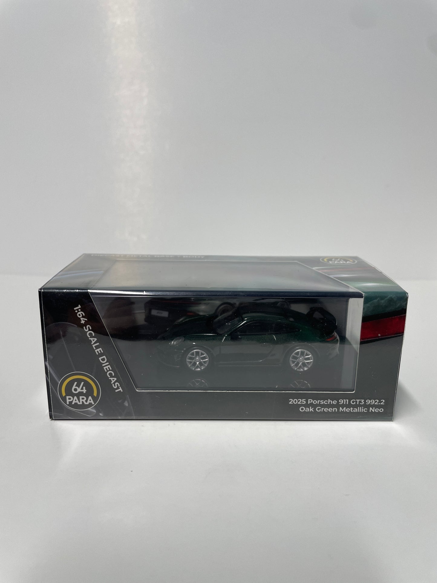 Para64 1/64 2025 Porsche 911 GT3 992.2 Oak Green Metallic Neo -PA-55874