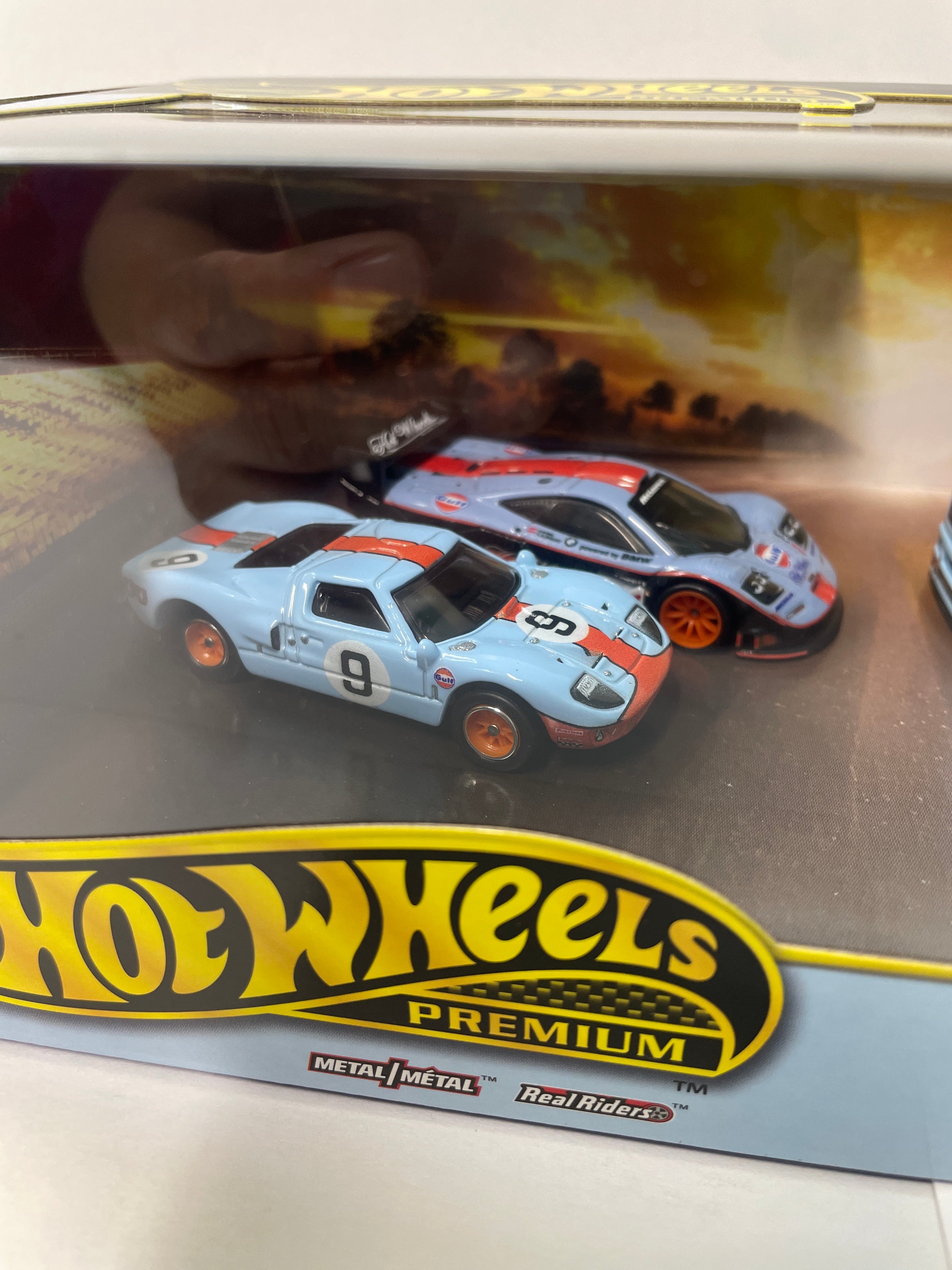 Hot Wheels 1/64 Premium Collector Car Culture Box Set Gulf Blue