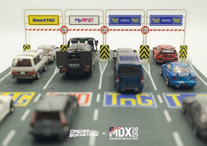 1/64 Dream Customs MDX 2025 Event Exclusive Desktop Diorama (Small) w/ Toll Gate
