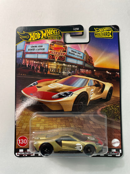 Hot Wheels 1/64 2025 Boulevard Mix C '17 Ford GT Gold - JBL15 - Damaged Box