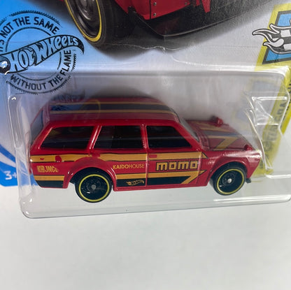 Hot Wheels 1/64 Datsun Bluebird wagon 510 Momo Red