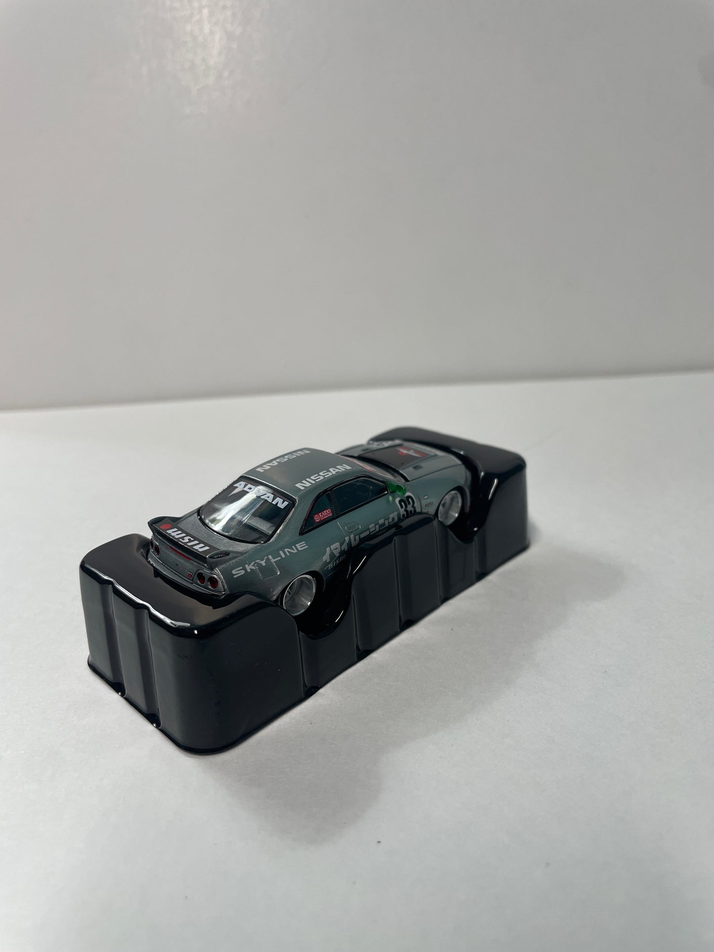 *Chase* Mini GT x Kaido House 1/64 Nissan Skyline GT-R (R33) IMAI Racing V1