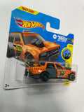 Hot Wheels 1/64 Time Attaxi Short Card Orange