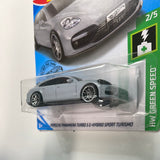Hot Wheels 1/64 Porsche Panamera Turbo S E-Hybrid Sport Turismo Grey