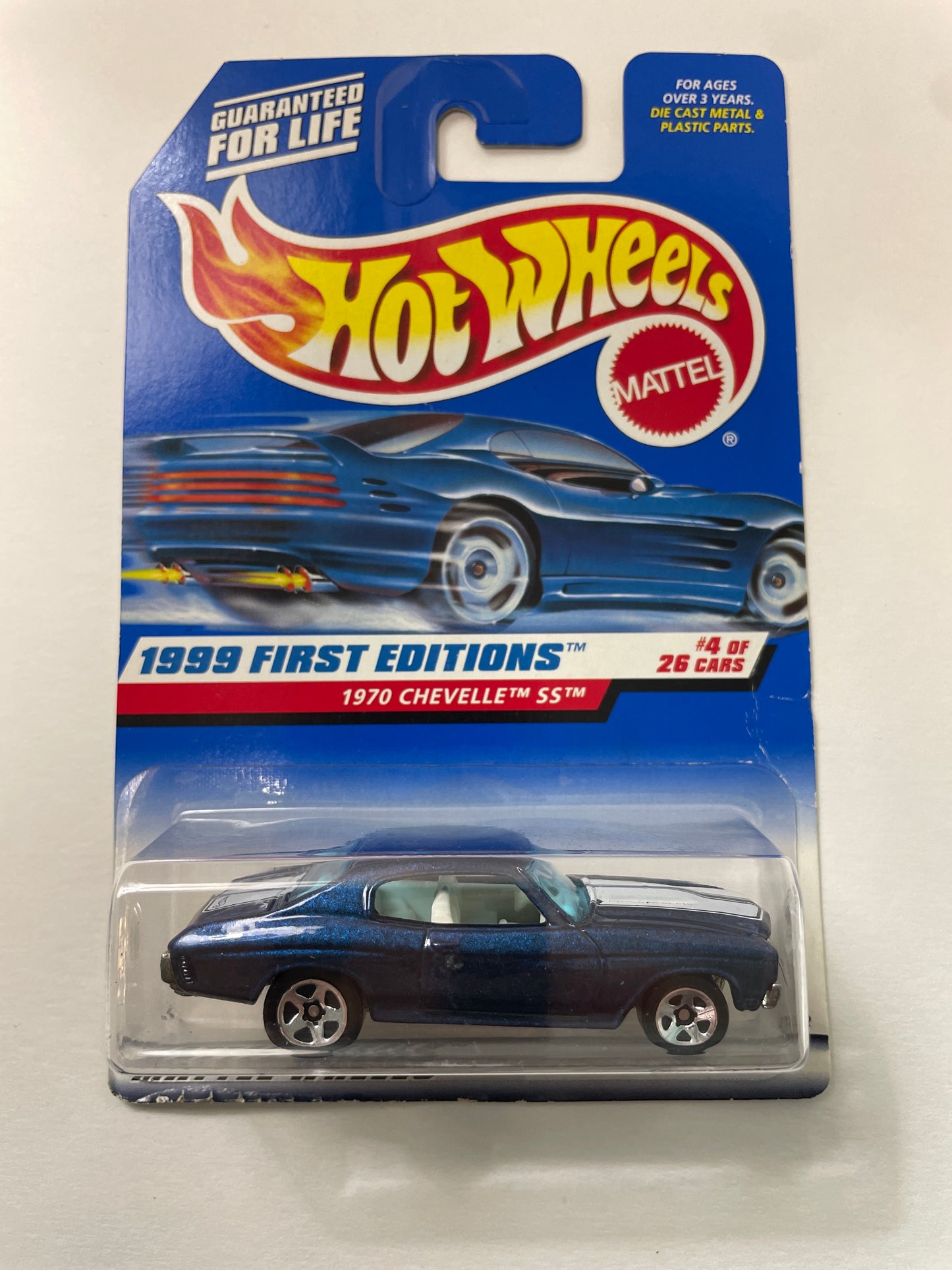 Hot Wheels 1/64 1970 Chevelle SS Blue - Damaged Box