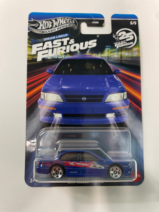Hot Wheels 1/64 Silver Series Dream Lineup Fast & Furious 1999 Nissan Maxima Blue - JKX14