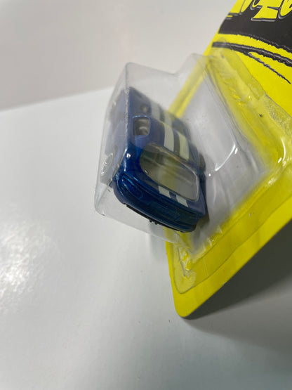 Matchbox 1/64 Dodge Viper GTS Coupe Blue