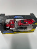 Maisto Muscle Machines 1/64 Muscle Transports 1980 Mack R685st Flatbed & Lamborghini Countach Red