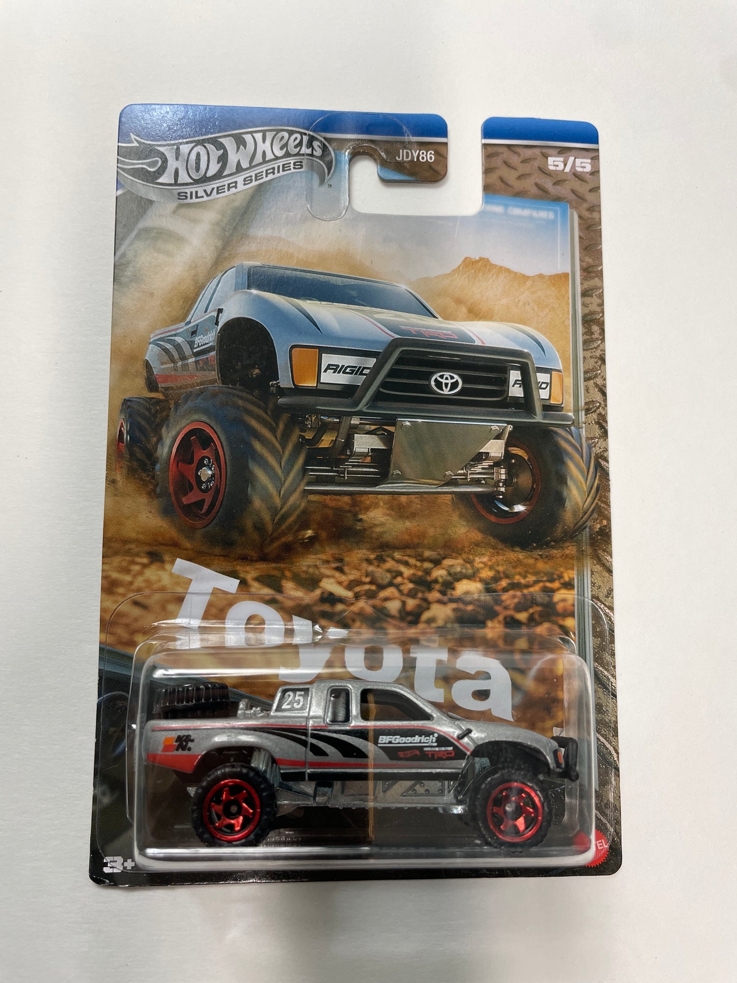Hot Wheels 1/64 Toyota Silver Series Toyota Off-Road Truck Silver - JCB75 - Damaged Box