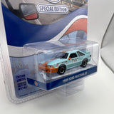 Greenlight 1/64 Gulf Special Edition series 1 1989 Ford Mustang GT Blue & Orange